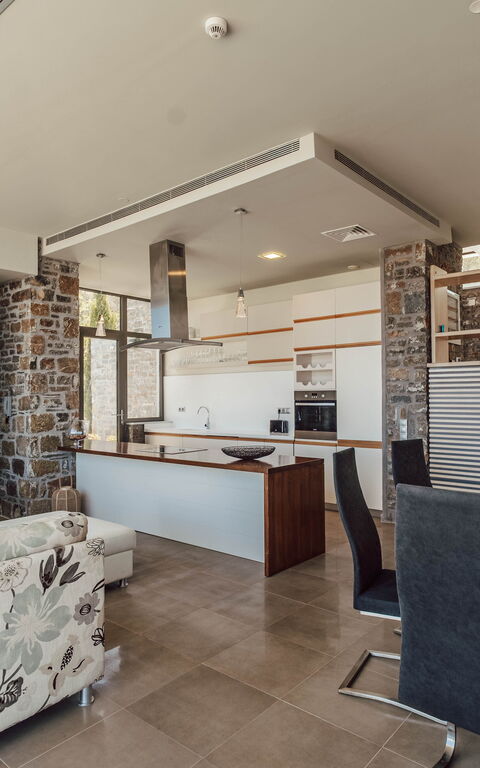 Villa Kera Panorama: Woonkamer