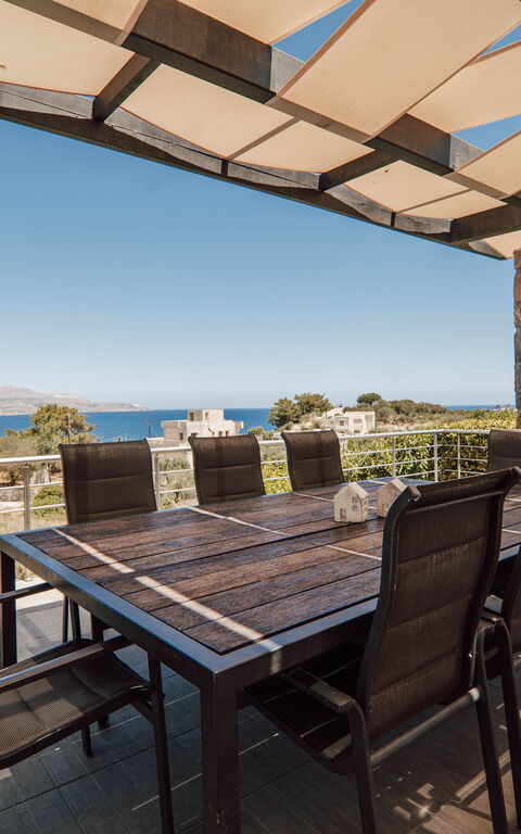 Villa Kera Panorama: Buitenkanten, Buitenshuis, Keer bekeken