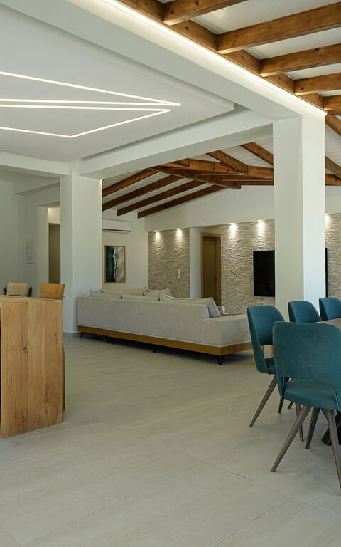 Villa Aurora Blue: Lunchroom, Woonkamer