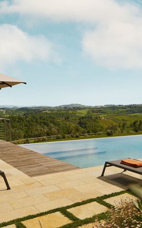 Villa Elmi: Buitenkanten, Buitenshuis, Keer bekeken, Tuin, zwembad