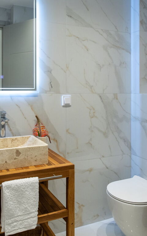 Villa Sunset: Badkamer