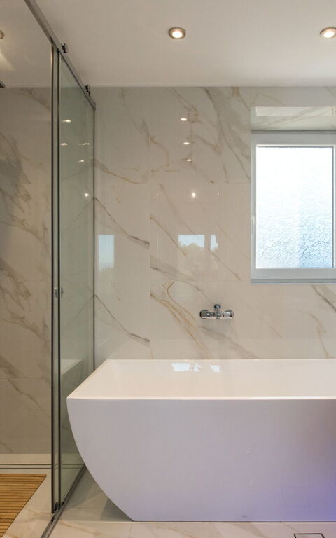 Villa Sunset: Badkamer