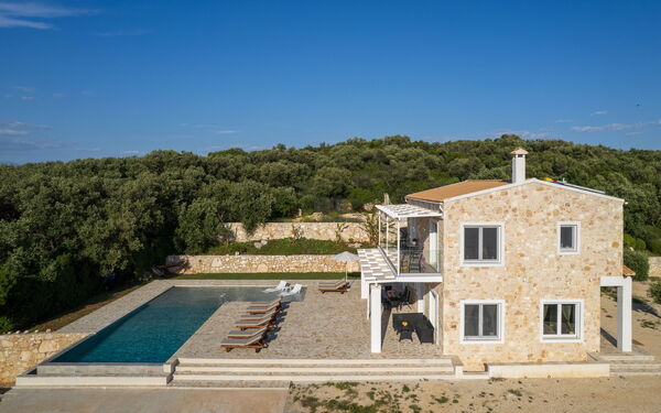 Villa Sunset: Buitenkanten, Buitenshuis, Keer bekeken, zwembad