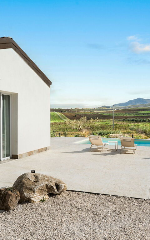 Villa Sike: Buitenkanten, Buitenshuis, Keer bekeken, zwembad