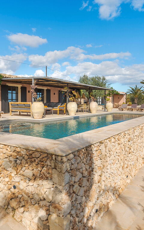 Villa Zigulì: Buitenkanten, Buitenshuis, zwembad