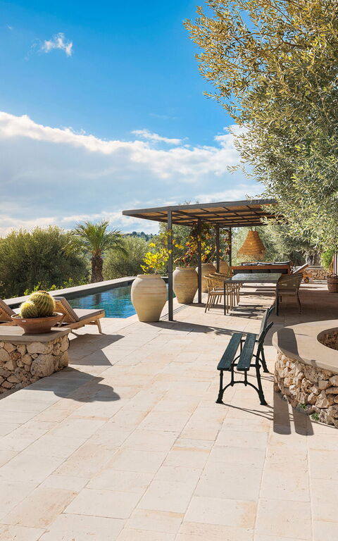 Villa Zigulì: Buitenkanten, Buitenshuis, Keer bekeken, zwembad