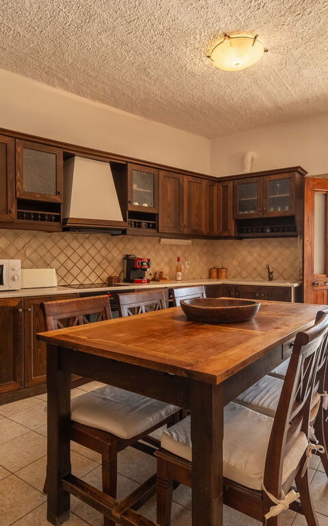 Villa Faye: Keuken, Lunchroom