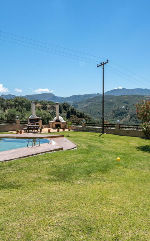 Villa Dimmare: Buitenkanten, Buitenshuis, Keer bekeken, Tuin, zwembad