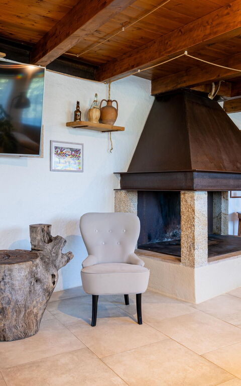 Villa Sole Tra i Ginepri: Woonkamer