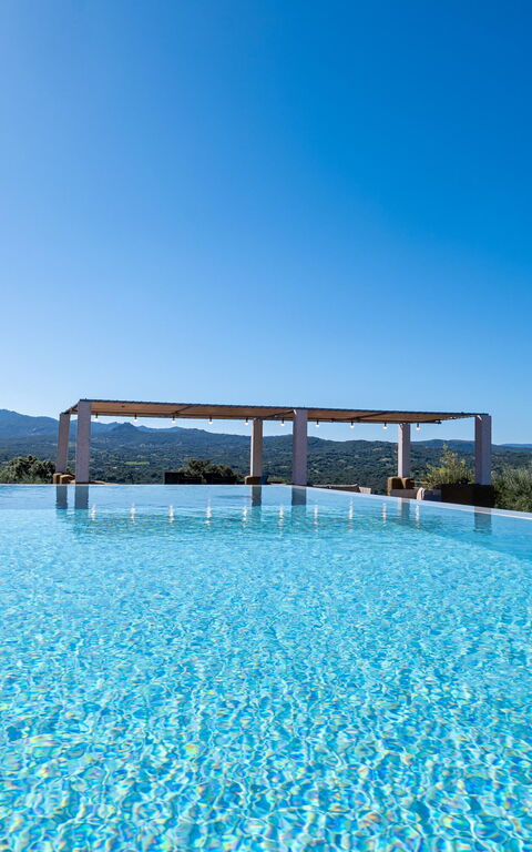 Villa Sole Tra i Ginepri: Buitenkanten, Buitenshuis, Keer bekeken, zwembad