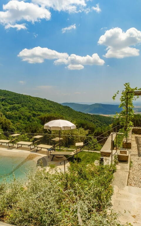 Villa Laparelli Pitti: Buitenkanten, Buitenshuis, zwembad