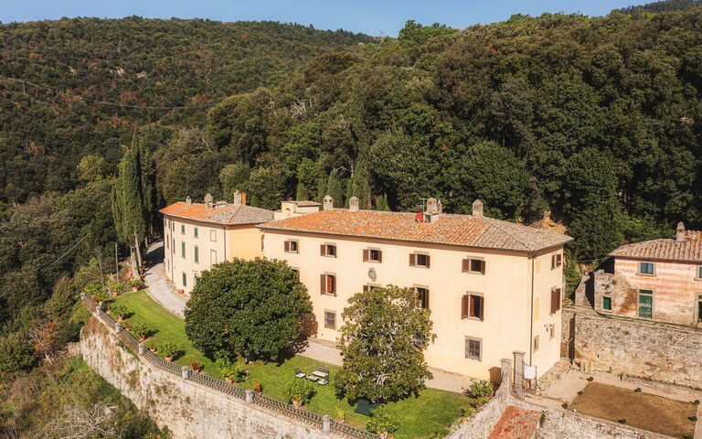 Villa Laparelli Pitti: Buitenkanten, Buitenshuis, Tuin