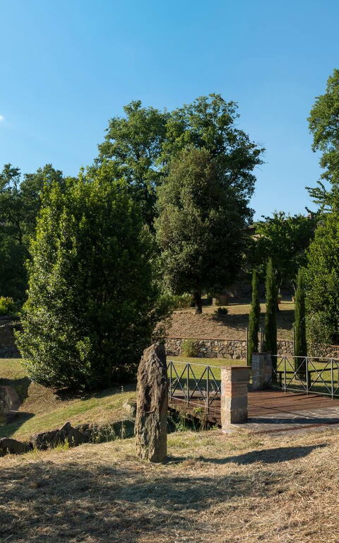 Casale Montanare: Buitenkanten, Buitenshuis, Tuin