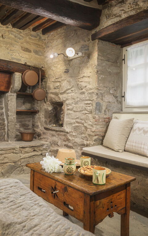 Casale Montanare: Woonkamer