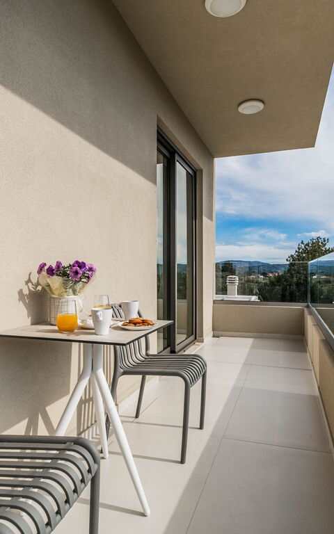 Villa Orientem Bis: Balkon / terras / patio, Buitenkanten, Buitenshuis, Keer bekeken, zwembad