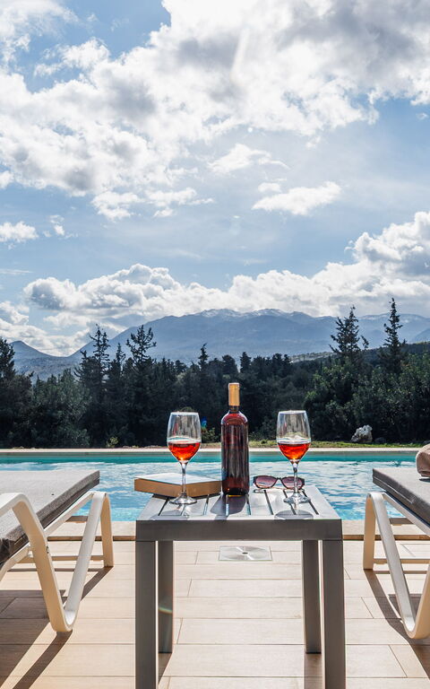 Villa Orientem Bis: Buitenkanten, Buitenshuis, Keer bekeken, zwembad