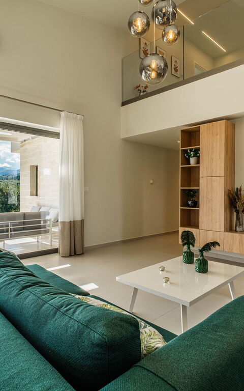 Villa Orientem Bis: Keuken, Lunchroom, Woonkamer