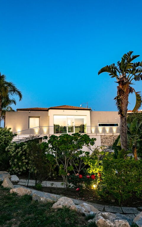 Villa Virginia: Buitenkanten, Buitenshuis, Tuin