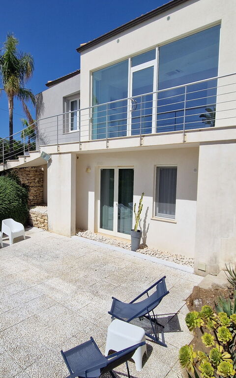 Villa Virginia: Balkon / terras / patio, Buitenkanten, Buitenshuis