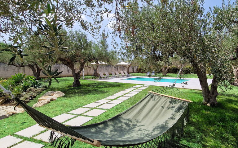 Villa Virginia: Buitenkanten, Buitenshuis, Tuin, zwembad