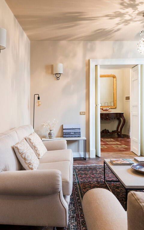 Micanera House: Woonkamer