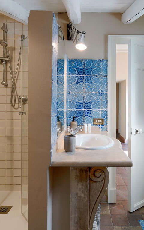 Micanera House: Badkamer