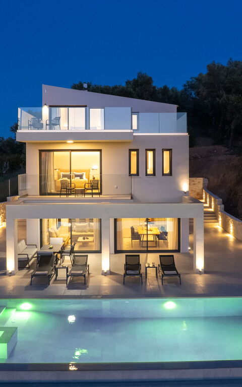 Villa Cocona: Buitenkanten, Buitenshuis, zwembad