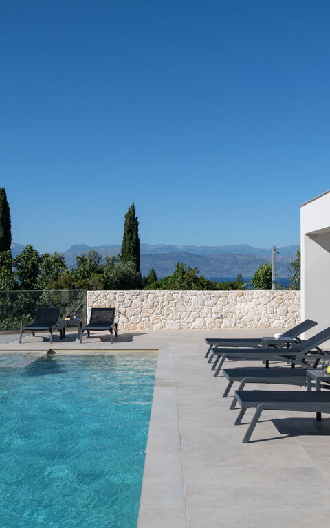 Villa Cocona: Buitenkanten, Buitenshuis, Keer bekeken, zwembad