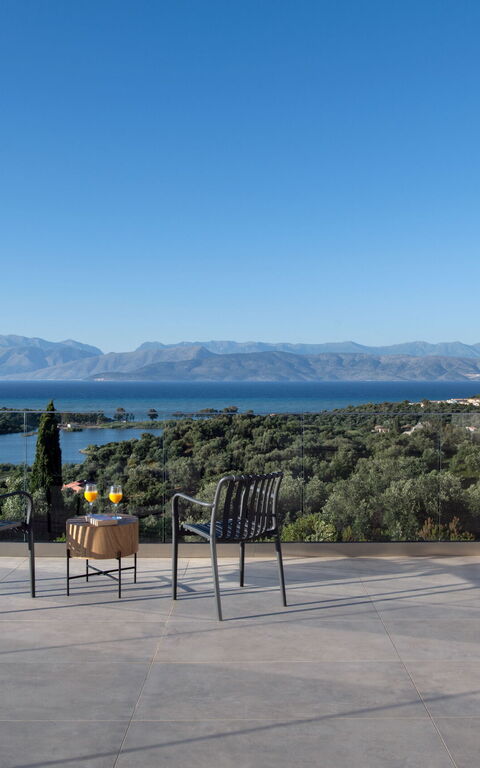 Villa Cocona: Buitenkanten, Buitenshuis, Keer bekeken