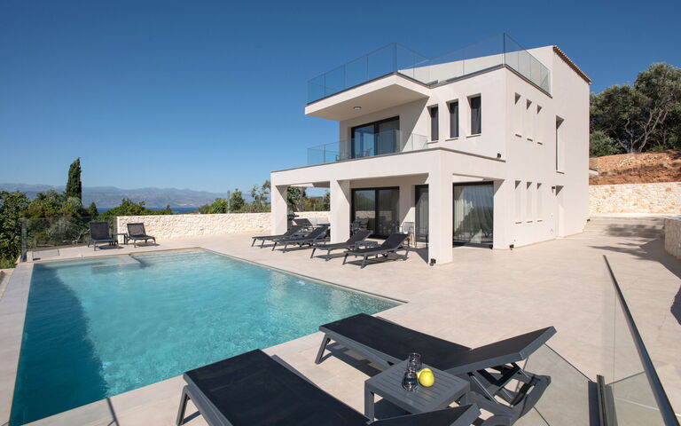 Villa Cocona: Buitenkanten, Buitenshuis, zwembad