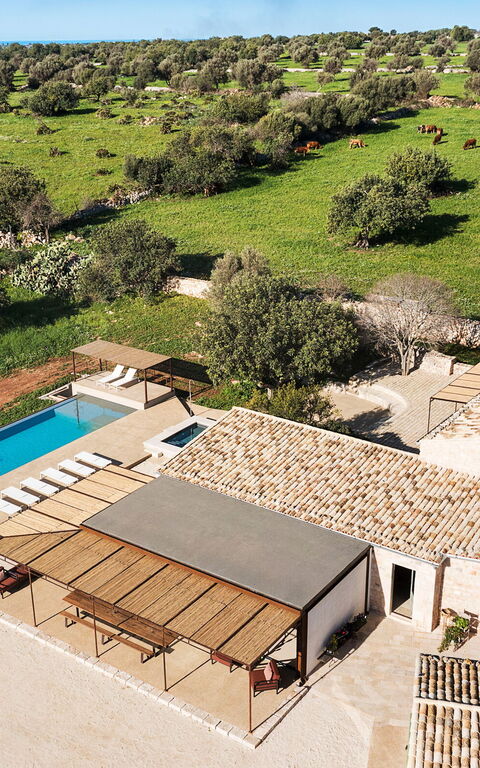 Villa Ninetta: Buitenkanten, Buitenshuis, Keer bekeken, zwembad