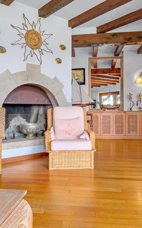 Villa Silenis: Woonkamer