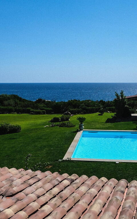 Villa Silenis: Buitenkanten, Buitenshuis, Keer bekeken, Tuin, zwembad