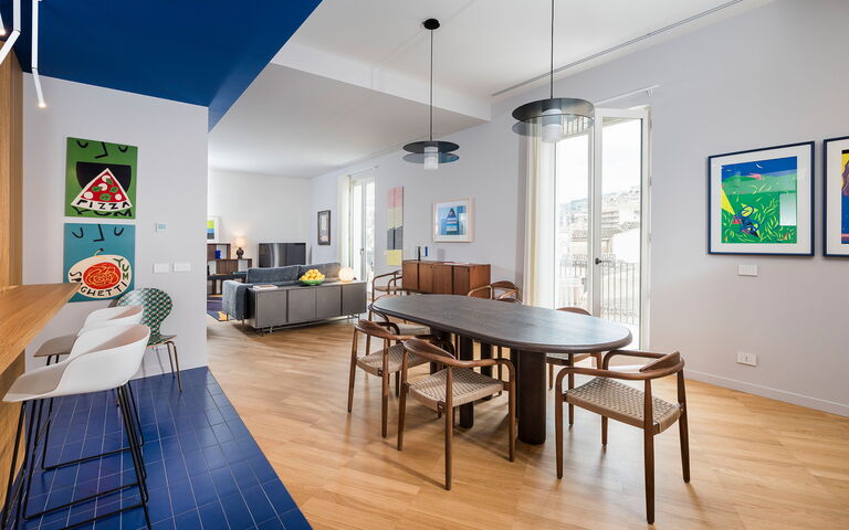 Monumento Apartament: Lunchroom