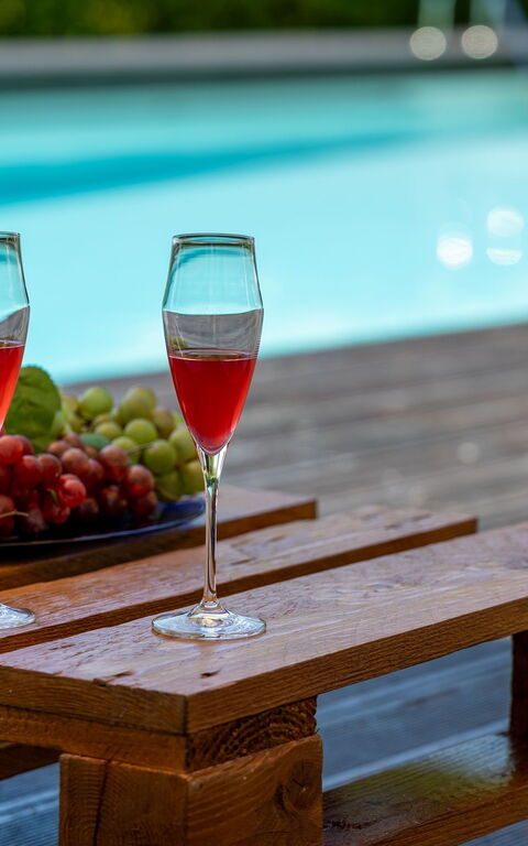 Tenuta Macericca: Buitenkanten, Buitenshuis, zwembad