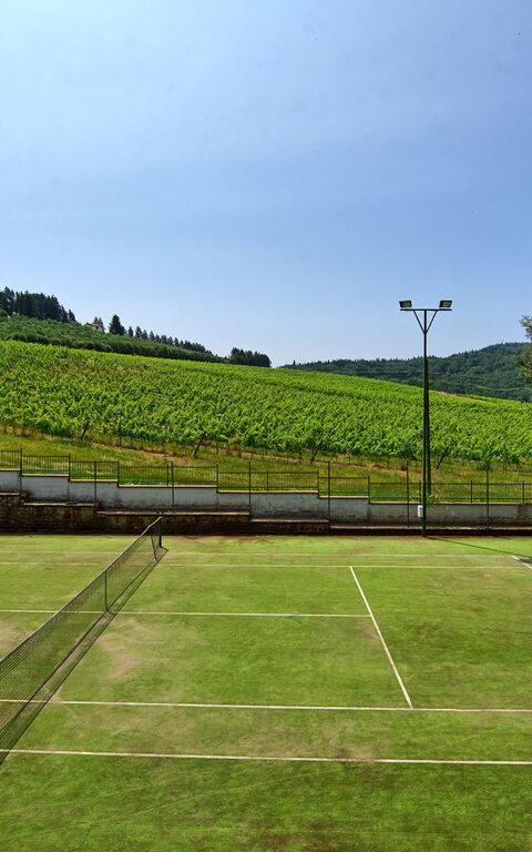 Villa Adriana: Buitenkanten, Buitenshuis, Keer bekeken