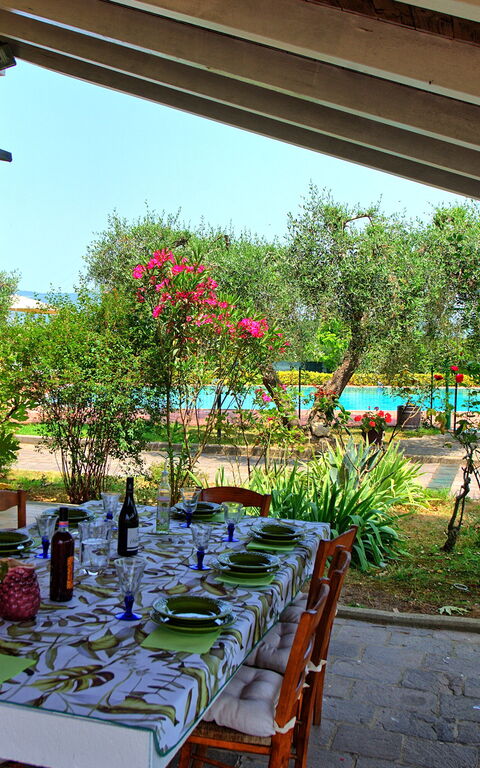 Villa Adriana: Balkon / terras / patio, Buitenkanten, Buitenshuis