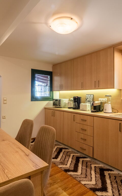 Villa Nikolas: Keuken, Lunchroom