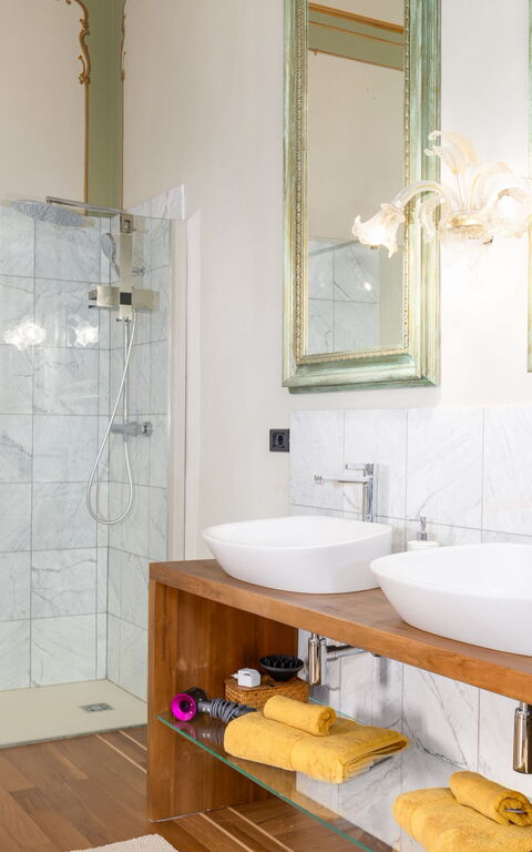 Villa Silvia: Badkamer