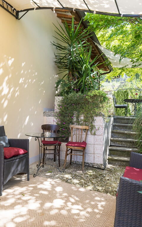 Villanova Lonciano - 2026: Buitenkanten, Buitenshuis