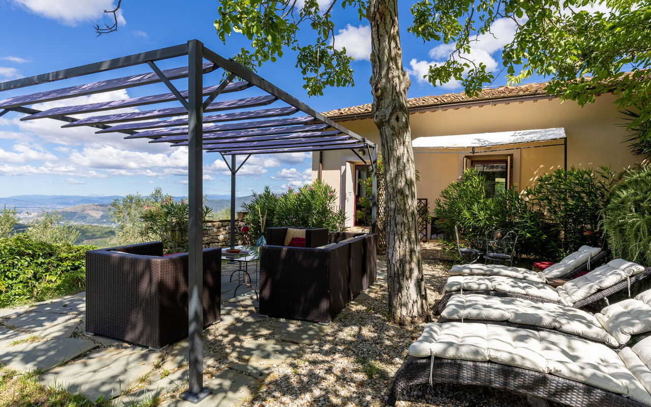 Villanova Lonciano - 2026: Buitenkanten, Buitenshuis