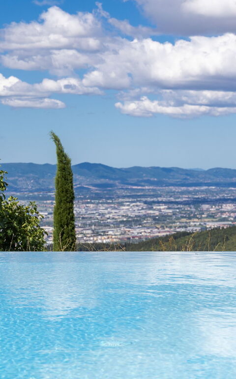 Villa Lonciano - 2026: Buitenkanten, Buitenshuis, Keer bekeken, zwembad