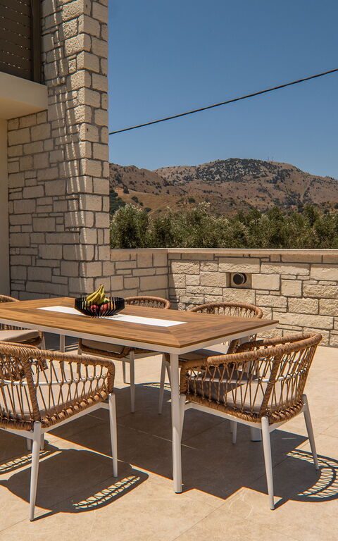 Villa Zen Chrysi: Balkon / terras / patio, Buitenkanten, Buitenshuis