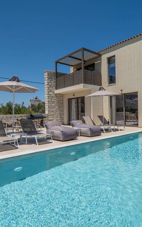 Villa Zen Aphrodite: Buitenkanten, Buitenshuis, zwembad