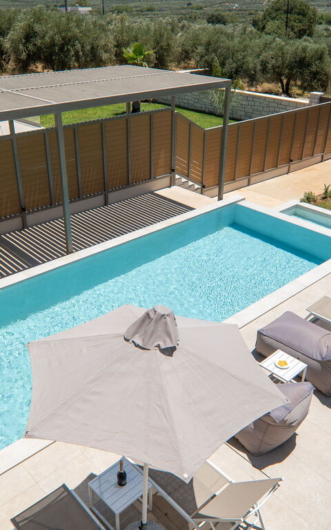 Villa Zen Aphrodite: Buitenkanten, Buitenshuis, zwembad