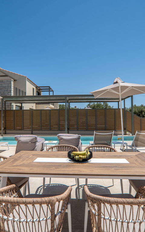 Villa Zen Aphrodite: Balkon / terras / patio, Buitenkanten, Buitenshuis