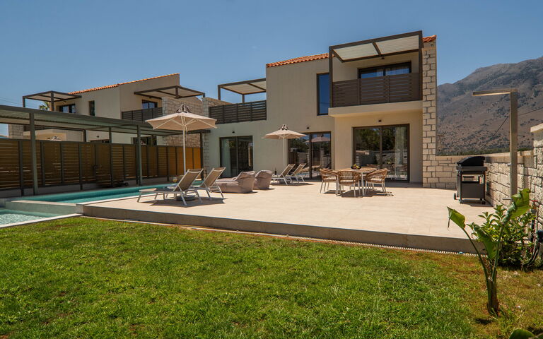 Villa Zen Hera: Buitenkanten, Buitenshuis