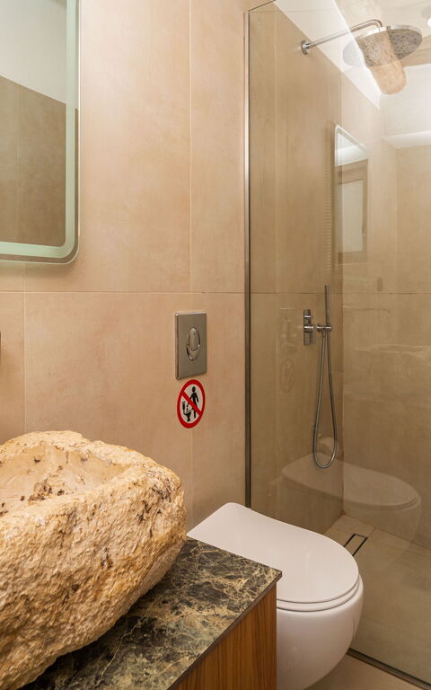 Villa Platon: Badkamer