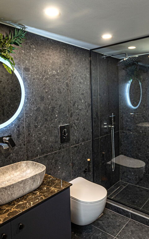 Villa Platon: Badkamer