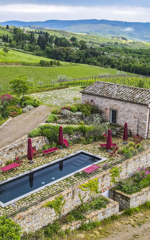 Villa Tenuta Casenuove: Keer bekeken, zwembad